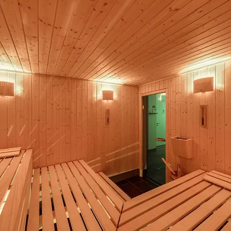 Insel Der Asanas - Elegante Mit Balkon, Kamin & Wellness Am Krakower * Краков-ам-Зе